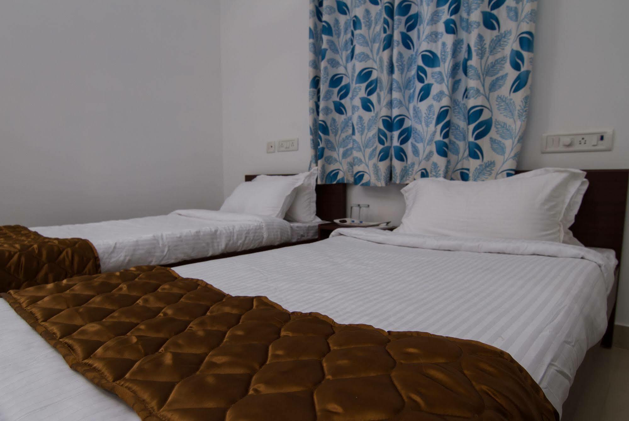 Phoenix Hospitality Services Chennai Exterior foto